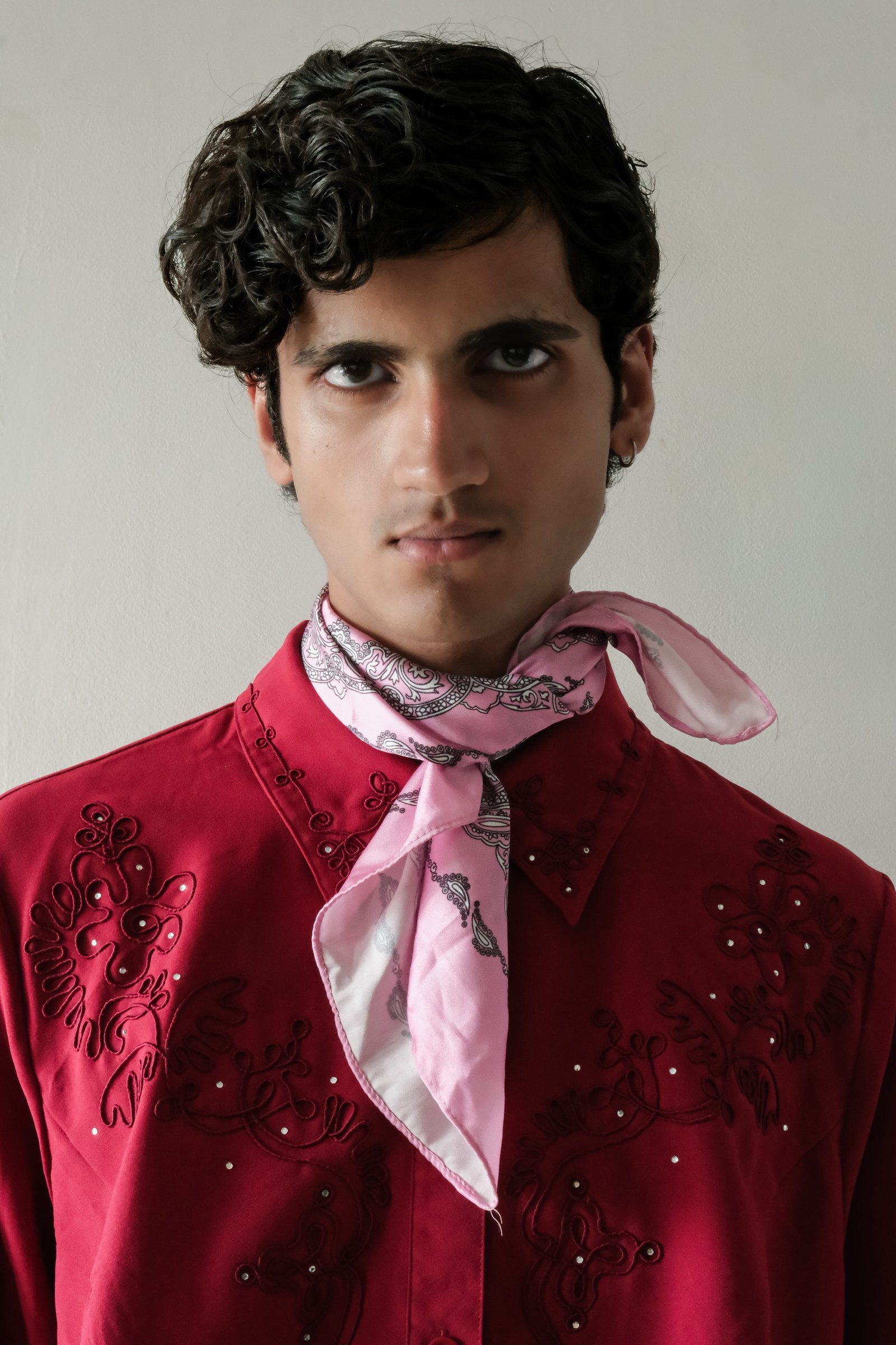 model-img